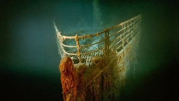 Titanic en el fondo del Atlántico Norte. Titanic en el fondo del Atlántico Norte.