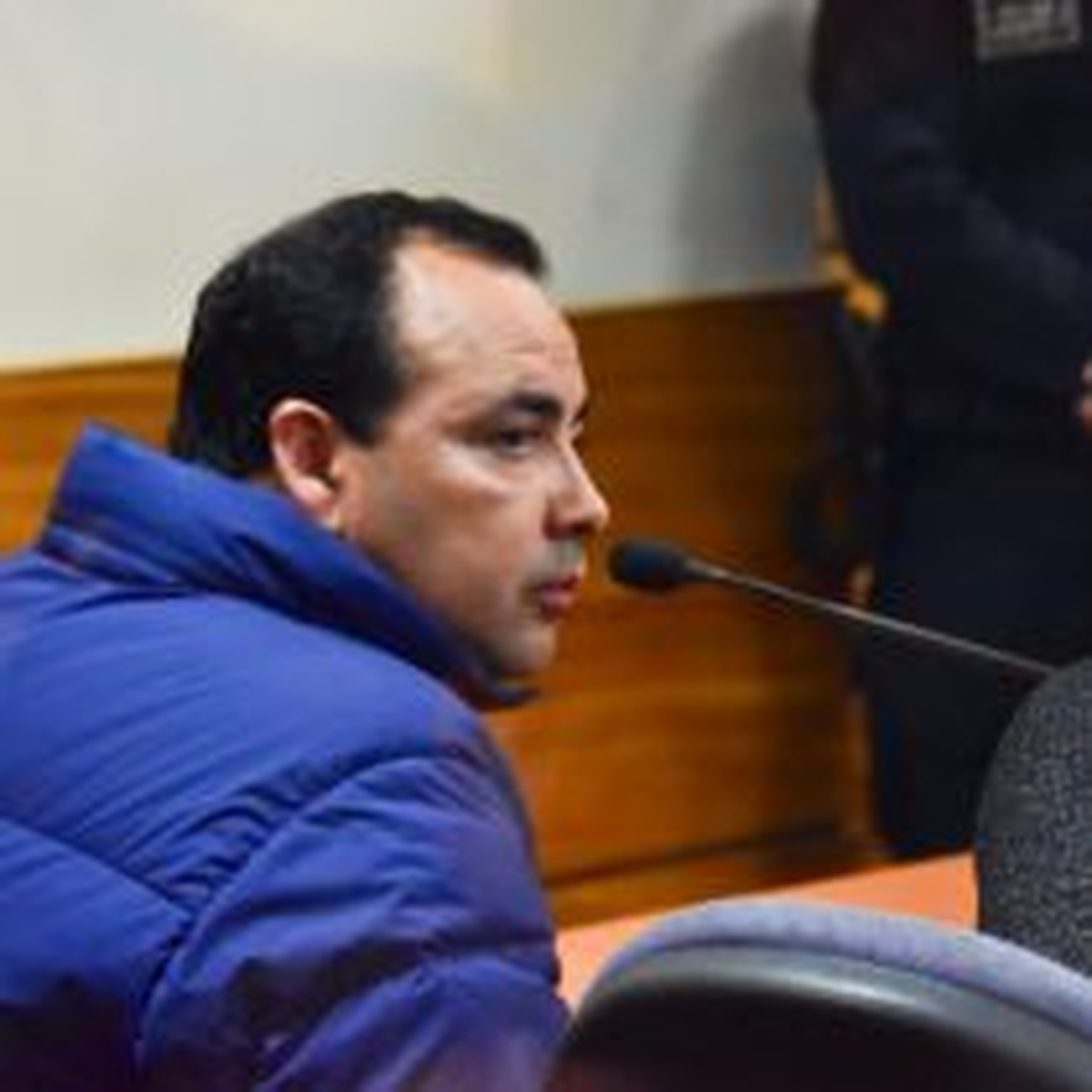 El Juzgado ordenó la salida inmediata del hogar común y le prohibió acercarse a su pareja. El Juzgado ordenó la salida inmediata del hogar común y le prohibió acercarse a su pareja.