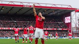 Premier League aplaude a Nottingham Forest: Gol de Murillo.