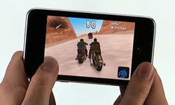 iPhone, ideal para hackear pantallas publicitarias