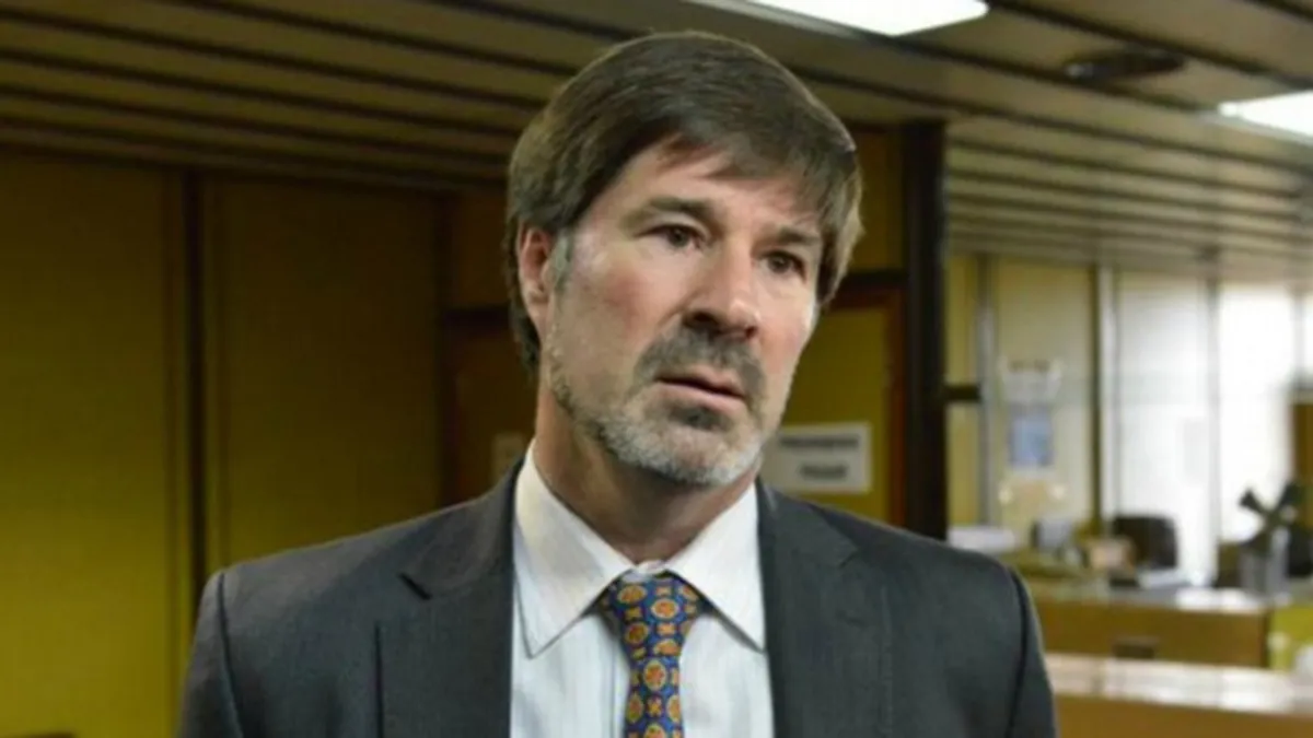 Fiscal Enrique Senestrari.