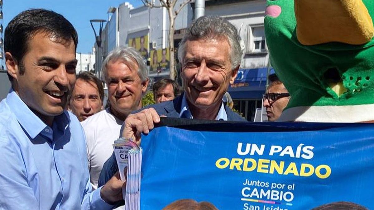 Macri junto a Ramón Lanús, candidato a intendente de JxC en San Isidro. Macri junto a Ramón Lanús, candidato a intendente de JxC en San Isidro.