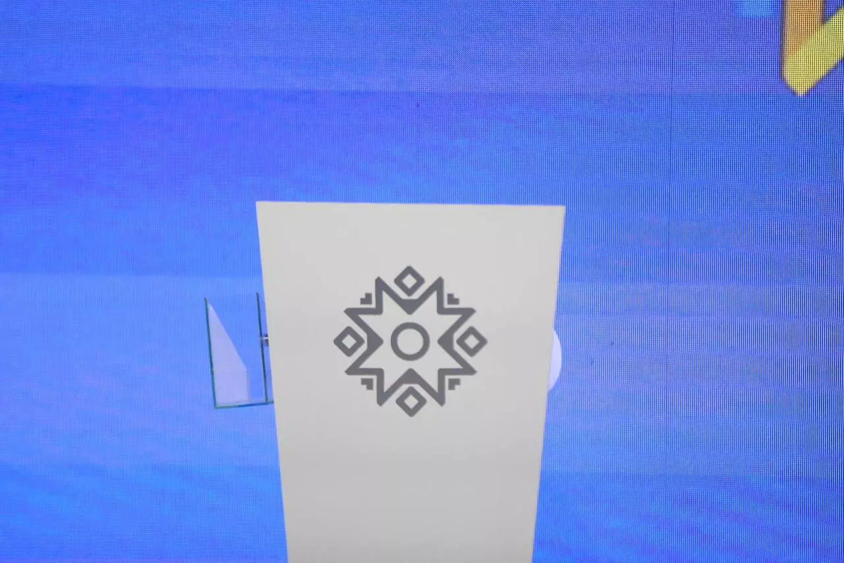 Una toma muestra el podio vacío que correspondía al fallecido candidato a la Presidencia, Fernando Villavicencio, durante el debate presidencial el 13 de agosto en Quito, Ecuador Una toma muestra el podio vacío que correspondía al fallecido candidato a la Presidencia, Fernando Villavicencio, durante el debate presidencial el 13 de agosto en Quito, Ecuador