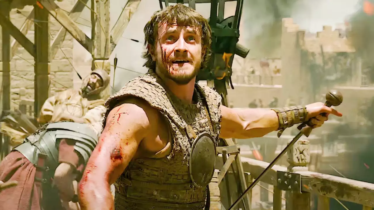 Los fanáticos ya pueden comenzar a especular: ¿Veremos a Lucius convertido en un político tan estratégico como los gladiadores fueron en la arena? El tiempo lo dirá. Los fanáticos ya pueden comenzar a especular: ¿Veremos a Lucius convertido en un político tan estratégico como los gladiadores fueron en la arena? El tiempo lo dirá.