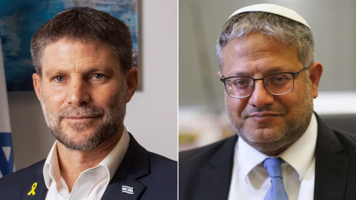 Bezalel Smotrich, de Sionismo Religioso, y Ben Gvir, de Otzmá Yehudit, integran la coalición Gobernante con Likud. Son polémicos, hablan de la supremacia religiosa y trataron de "animales" a los palestinos. Bezalel Smotrich, de Sionismo Religioso, y Ben Gvir, de Otzmá Yehudit, integran la coalición Gobernante con Likud. Son polémicos, hablan de la supremacia religiosa y trataron de "animales" a los palestinos.