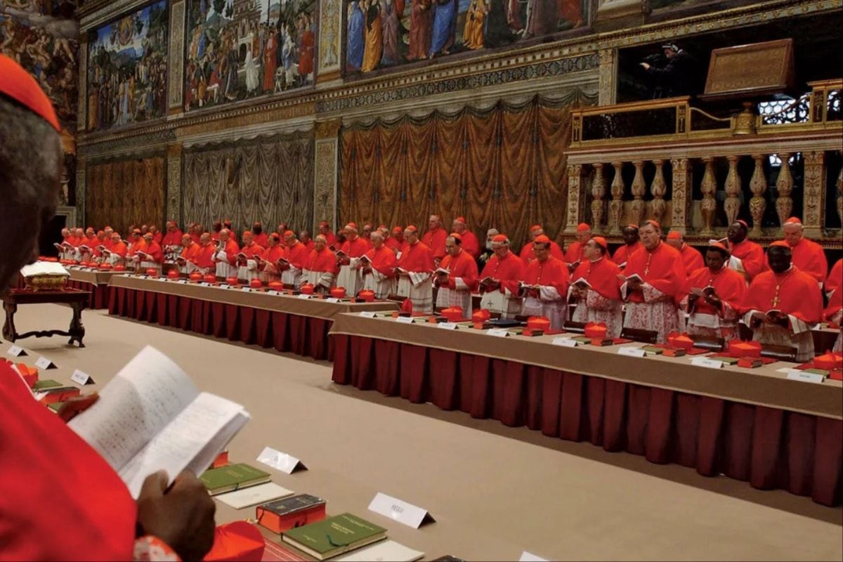 Cónclave desde el miércoles 07/05.