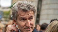 Feijóo ante el desafío de consolidar una mayoría alternativa: negociar con Vox sin ceder el control del espacio conservador. Feijóo ante el desafío de consolidar una mayoría alternativa: negociar con Vox sin ceder el control del espacio conservador.