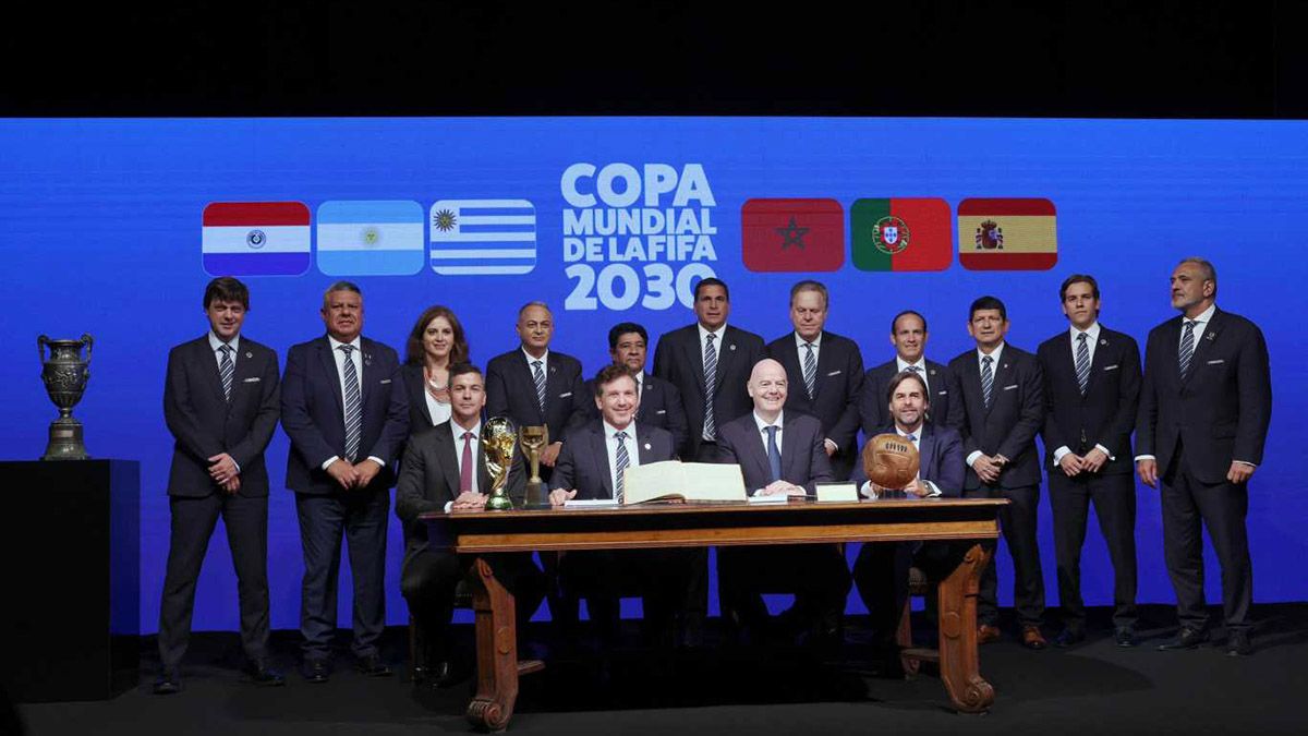 El presidente de la FIFA, Gianni Infantino, aseguró que “el racismo es un crimen y los que lo cometen no deben entrar nunca más a los estadios”. (Foto: Noticias Argentinas) El presidente de la FIFA, Gianni Infantino, aseguró que “el racismo es un crimen y los que lo cometen no deben entrar nunca más a los estadios”. (Foto: Noticias Argentinas)
