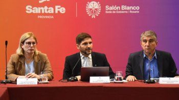 Maximiliano Pullaro, gobernador de Santa Fe, habló sobre el DNU de Javier Milei. Maximiliano Pullaro, gobernador de Santa Fe, habló sobre el DNU de Javier Milei.