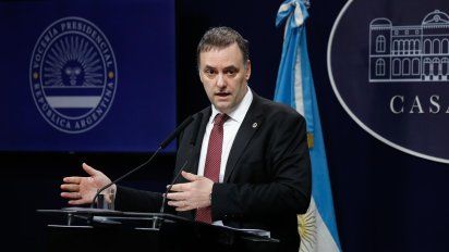 Diputados van por Adorni: Pedido de interpelación tras el escándalo de las refacciones