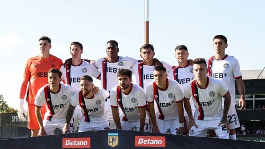 San Lorenzo: sin paz afuera de la cancha, con paz dentro de ella