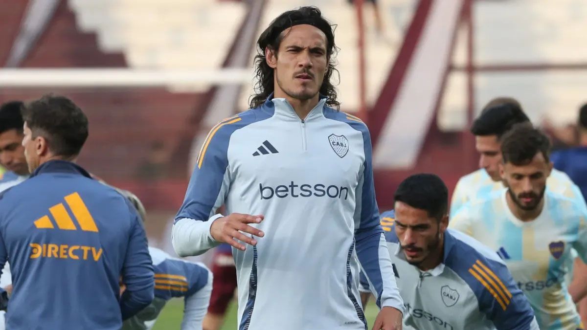 Edinson Cavani rompió el silencio y publicó un sentido posteo en sus cuentas de redes sociales tras la caída de Boca frente a Lanús por la Liga Profesional. Edinson Cavani rompió el silencio y publicó un sentido posteo en sus cuentas de redes sociales tras la caída de Boca frente a Lanús por la Liga Profesional.