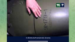 altText(Misil 9M79-1 N° Sh91579: El Tochka-U en Kramatorsk)}
