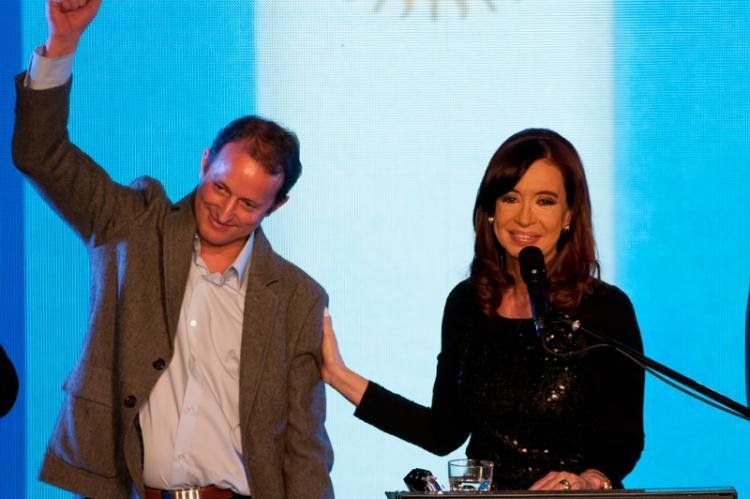 Cristina Fernández y Martín Insaurralde, en la noche del domingo tras los resultados adversos. Foto: NA.