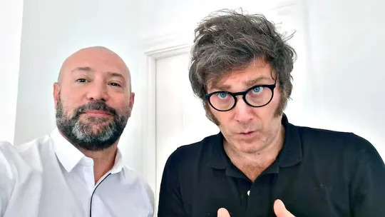 Diego Spagnuolo junto a Javier Milei. Diego Spagnuolo junto a Javier Milei.