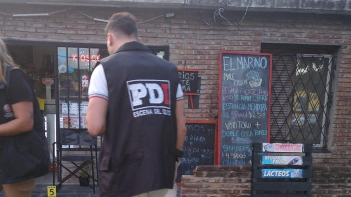 "El Marino", el kiosco protagonista de la balacera. "El Marino", el kiosco protagonista de la balacera.