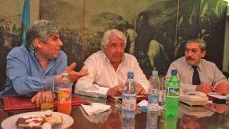 altText(Lescano rima con Moyano (no con Cristina))}