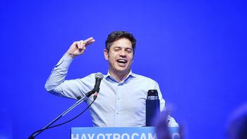 Con apertura federal y más allá del peronismo, irrumpió Axel Kicillof 2027
