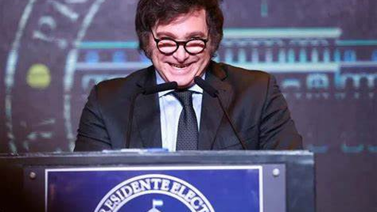 Milei quiere un 50% en las legislativas, un número que no tuvieron Alfonsín, Menem, ni los K