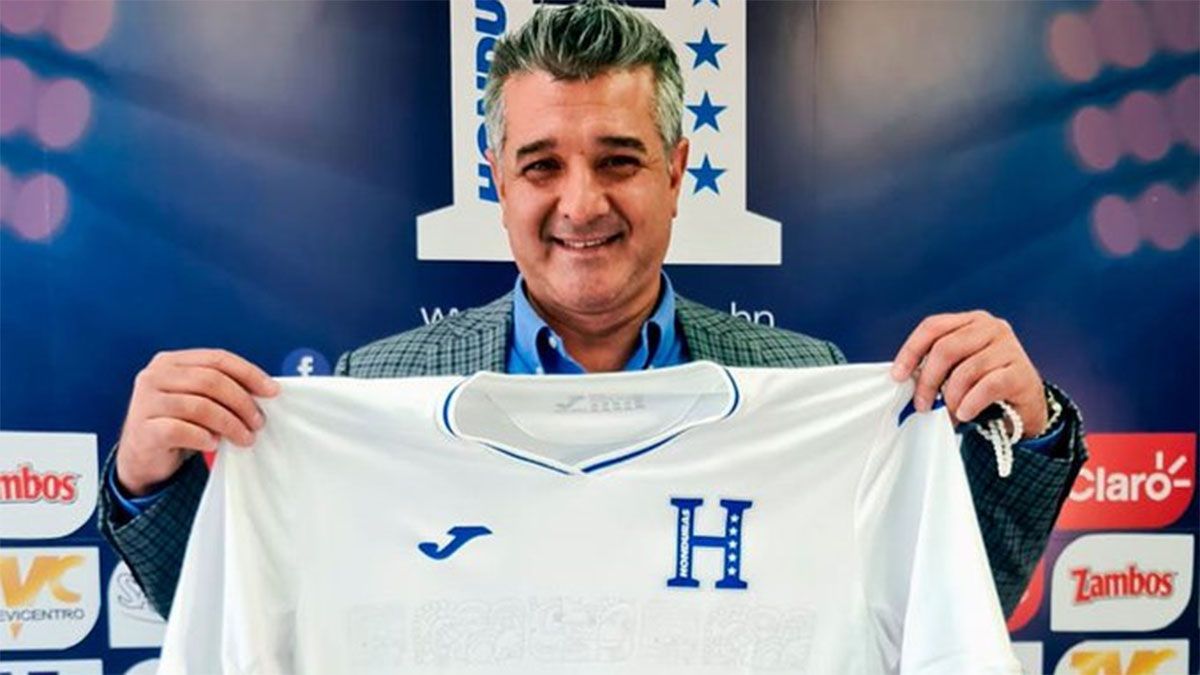 Diego Vázquez, entrenador argentino de Honduras.