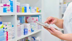 QR obligatorio en farmacias. Qué cambia para el cliente.