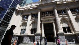 bcra crea un score de riesgo y cambia las reglas para las transferencias fraudulentas
