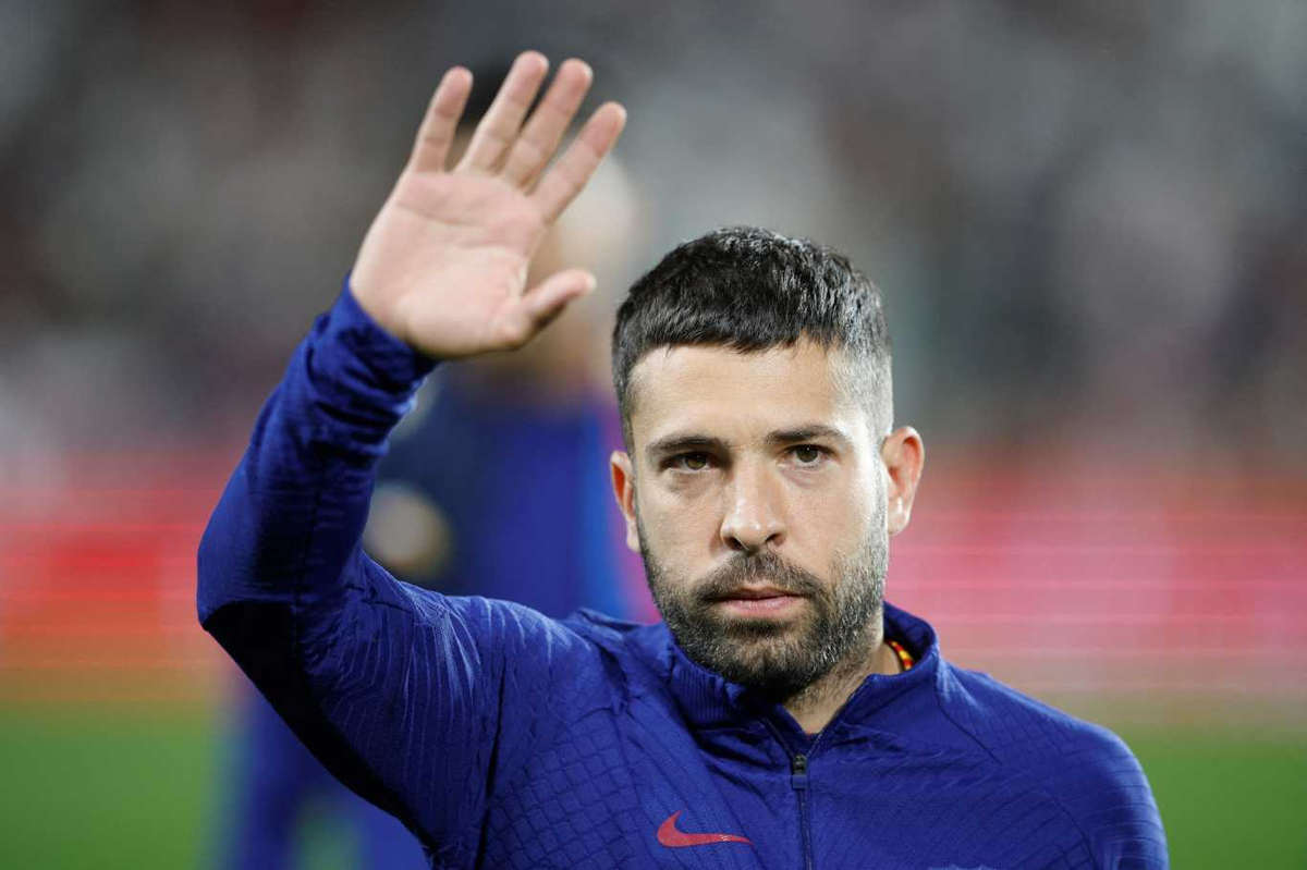 Alba dice adiós Alba dice adiós