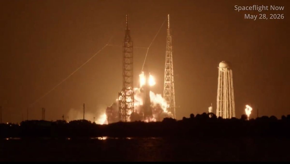 El cohete New Glenn de Blue Origin explotó durante una prueba en Cabo Cañaveral y dejó en duda el calendario espacial de Jeff Bezos, incluido su rol en futuras misiones lunares de la NASA. El cohete New Glenn de Blue Origin explotó durante una prueba en Cabo Cañaveral y dejó en duda el calendario espacial de Jeff Bezos, incluido su rol en futuras misiones lunares de la NASA.