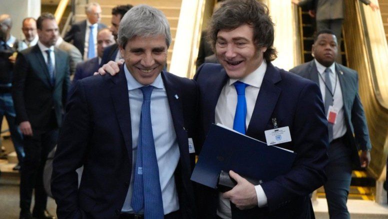 SisVial, votos por rutas: Extorsivo 'modus operandi' de Milei / Caputo