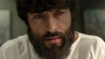 La adictiva miniserie ideal para empezar y terminar este finde largo