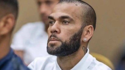 Dani Alves sigue contra las cuerdas en el juicio por abuso sexual