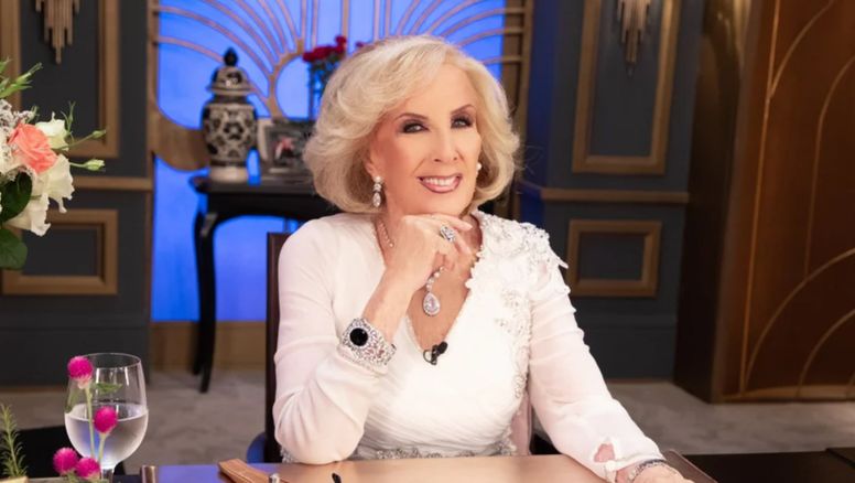 Mirtha Legrand apuntó contra el Gobierno en su cumpleaños:
