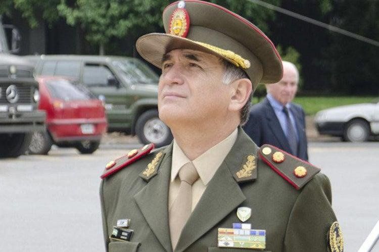 El presidente designó las cúpulas del Estado Mayor Conjunto, el Ejército, la Armada y la Fuerza Aérea.