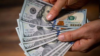 Dólar: Se desarma la cobertura y la brecha se comprime