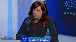 Manuel Adorni fue a defenderse a Neura, pero terminó hablando igual que Cristina Kirchner: lawfare, persecución y carnicería mediática. Foto: Ficción/Gemini Manuel Adorni fue a defenderse a Neura, pero terminó hablando igual que Cristina Kirchner: lawfare, persecución y carnicería mediática. Foto: Ficción/Gemini