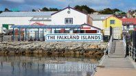Nueva disputa en torno a las Islas Malvinas, según FT. La ocupación avanza sobre los recursos. Nueva disputa en torno a las Islas Malvinas, según FT. La ocupación avanza sobre los recursos.