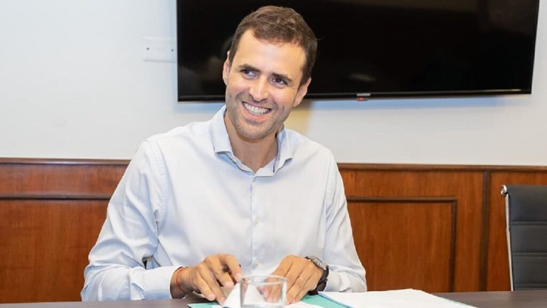 Emiliano Estrada del PJ haría campaña sucia en redes 