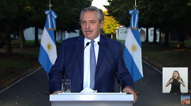 El Presidente habló a los argentinos y pidió compromiso a toda la sociedad para enfrentar la segunda ola.
