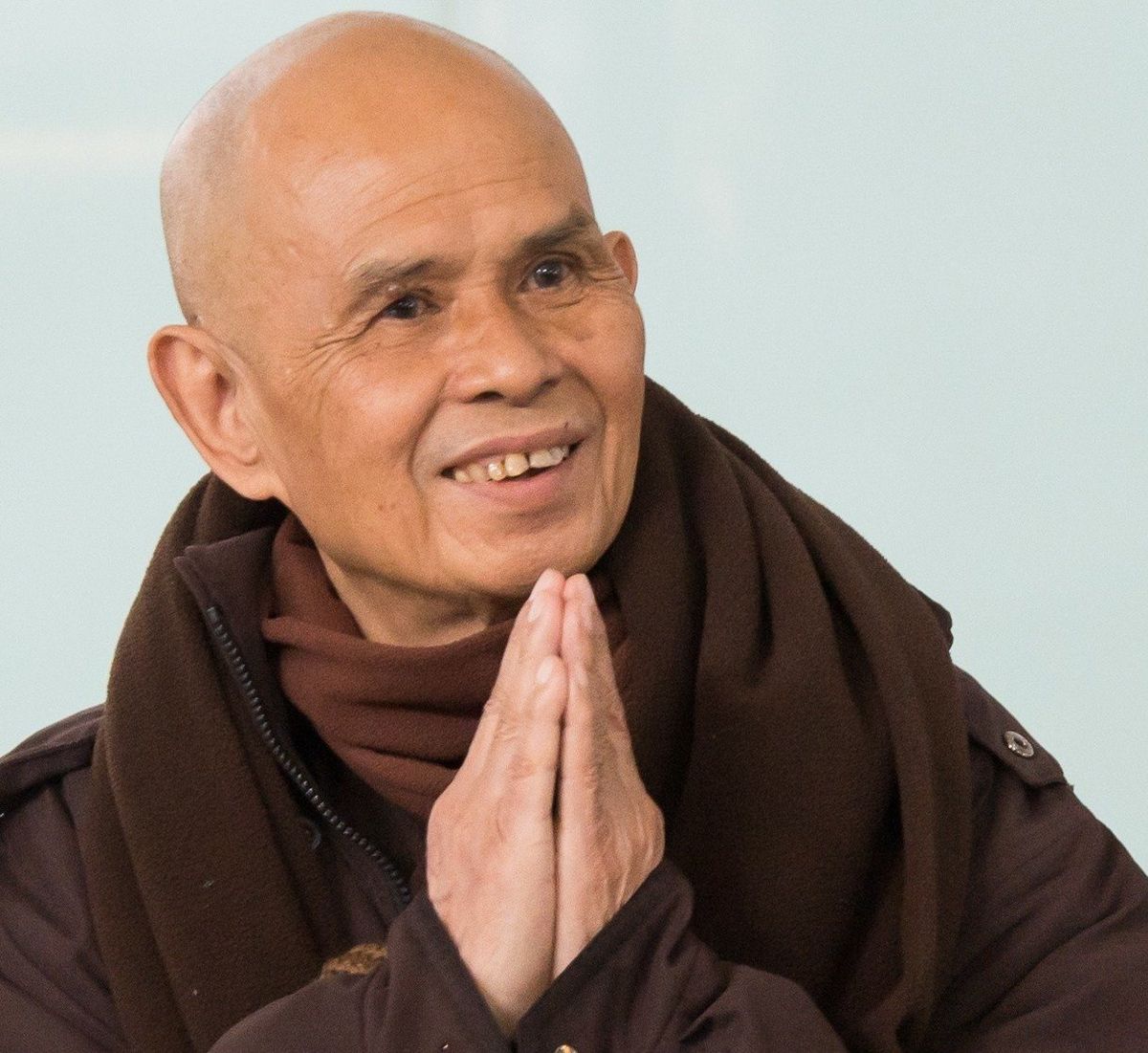 El monje tibetano vietnamita Thich Nhat Hanh afirma que sonreír es una práctica. El monje tibetano vietnamita Thich Nhat Hanh afirma que sonreír es una práctica.