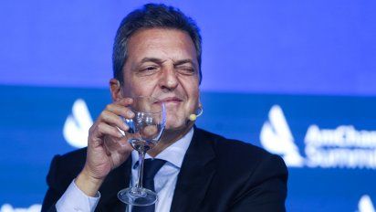 Tras CFK: Clarín y La Nación nerviosos contra Massa (¿?)