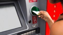 Estafas en cajeros automáticos: La nueva modalidad que roba tu plata sin tarjeta Estafas en cajeros automáticos: La nueva modalidad que roba tu plata sin tarjeta