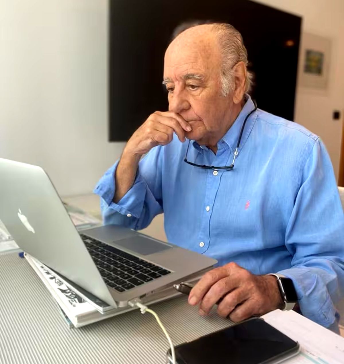 Enrique Llamas de Madariaga. Enrique Llamas de Madariaga.