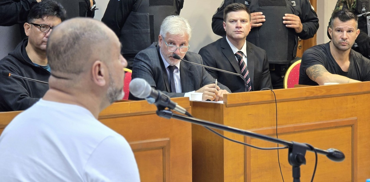 Leonardo Cositorto actualmente es asistido por los abogados Guillermo Dragotto y José Fernández Codazzi. Leonardo Cositorto actualmente es asistido por los abogados Guillermo Dragotto y José Fernández Codazzi.