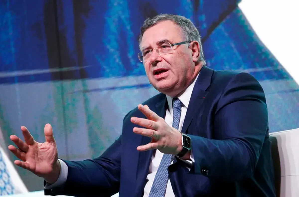 En una conferencia con analistas el CEO de TotalEnergies afirm&oacute; que ya recibieron ofertas&nbsp;y que&nbsp;tiene el visto bueno del directorio para realizar esa y varias desinversiones en diferentes partes del mundo.