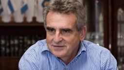 altText(Rossi confirmó que a partir de las 0 horas del viernes 27/03 se cierran las fronteras)}