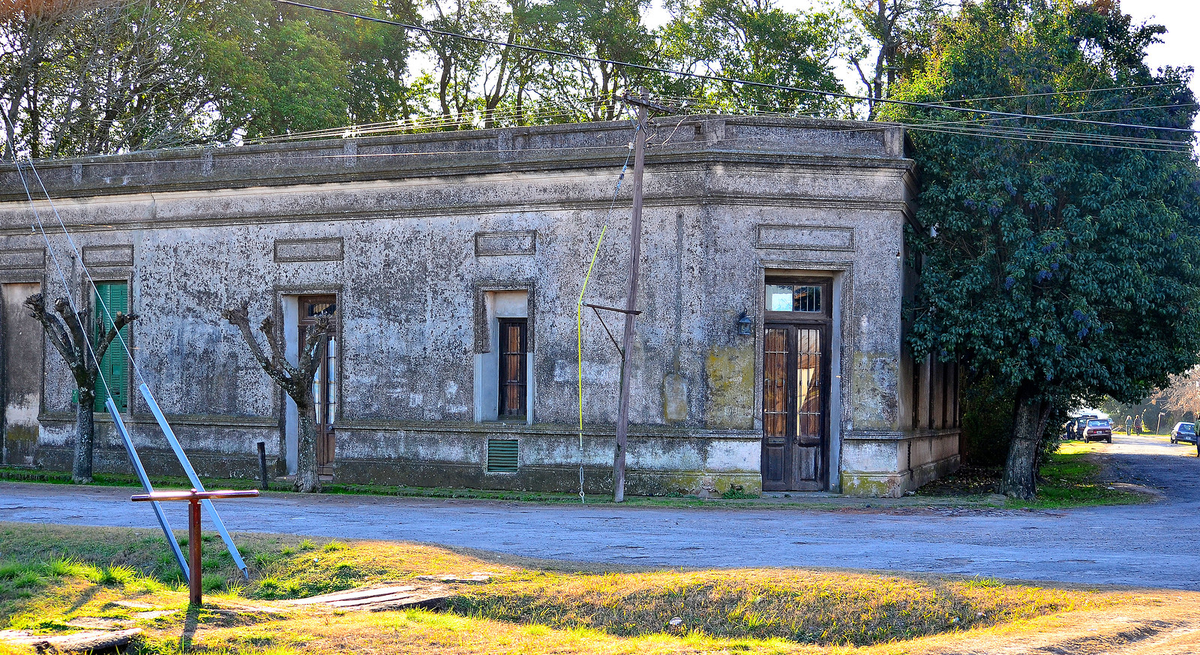 Los pintorescos rincones de Villa Ruiz en Buenos Aires. Los pintorescos rincones de Villa Ruiz en Buenos Aires.