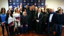 altText(Avanza el frente opositor: PJ y Unión Ciudadana se reunieron con otros 13 partidos)}