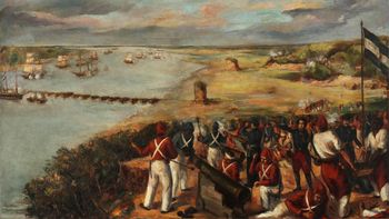 La Batalla de la Vuelta de Obligado en 1845 defendió la soberanía argentina ante potencias extranjeras. Hoy, el Día de la Soberanía Nacional honra ese heroísmo. La Batalla de la Vuelta de Obligado en 1845 defendió la soberanía argentina ante potencias extranjeras. Hoy, el Día de la Soberanía Nacional honra ese heroísmo.