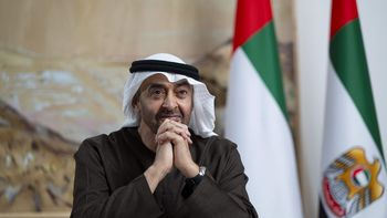 El presidente de Emiratos llegó a la Patagonia, ¿a comprar tierras? Piden informes al Ministerio del Interior