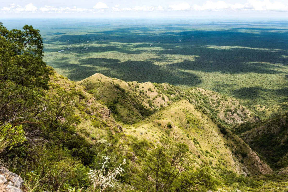La inmensidad y los increíbles paisajes que se aprecian desde los miradores. 